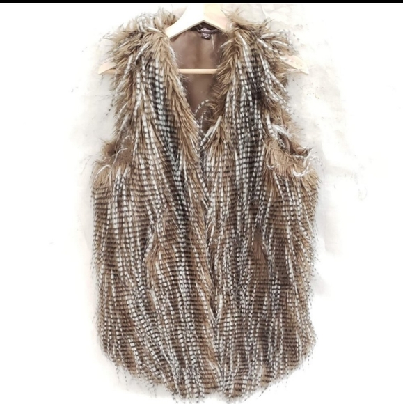 Sienna Rose Jackets & Blazers - ❤️mushka by sienna rose faux fur vest ❤️